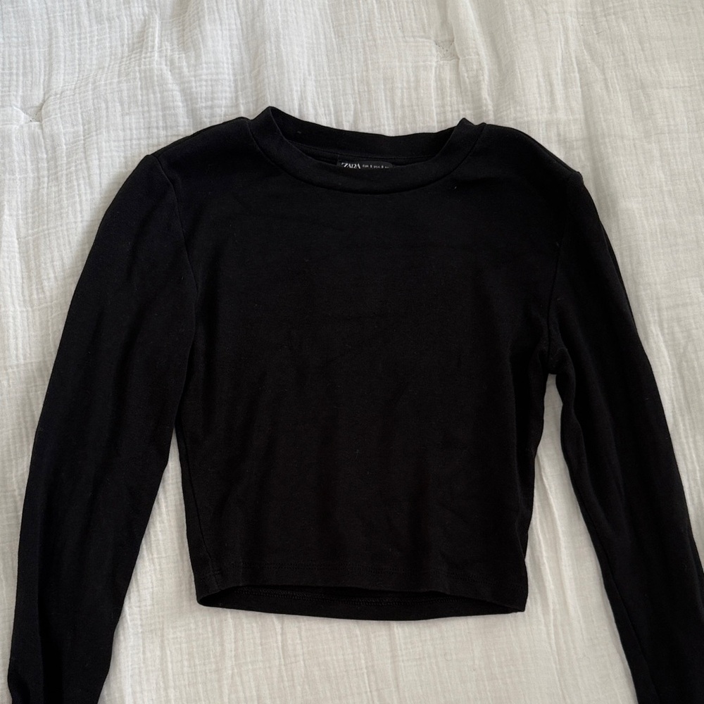 Zara Classic Black Long Sleeve Tee